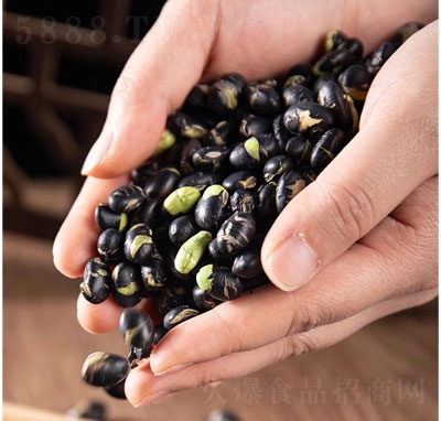 �����ºڶ����e��؛��ʳ