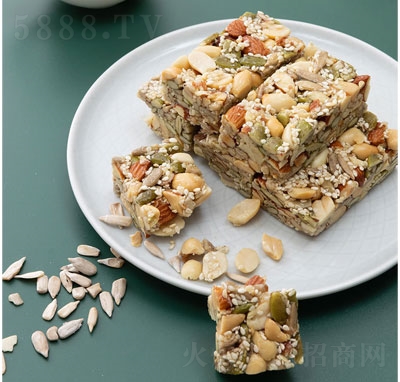 �S�����(ji��n)�������e���c(di��n)ʳƷ1